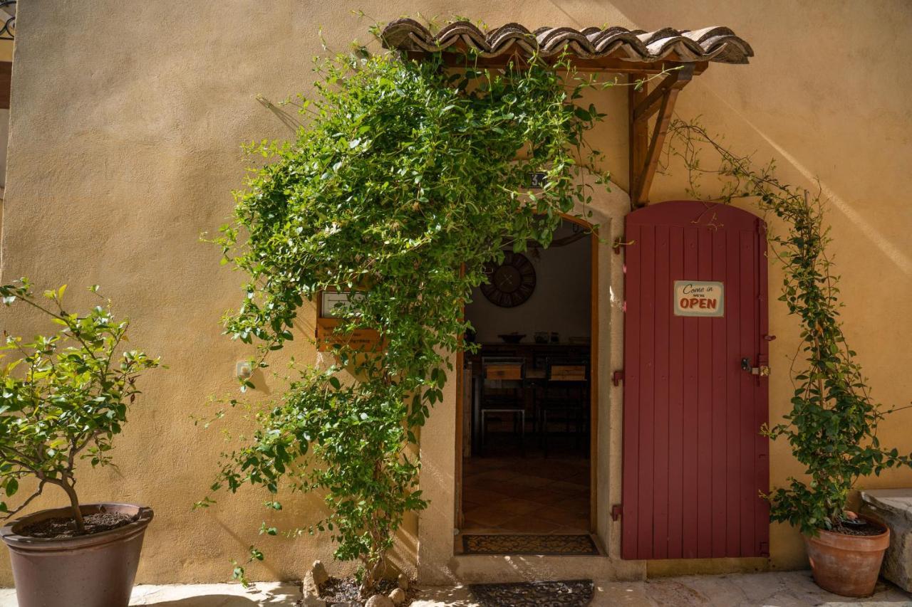 Une Chambre En Luberon Puyvert Exterior photo