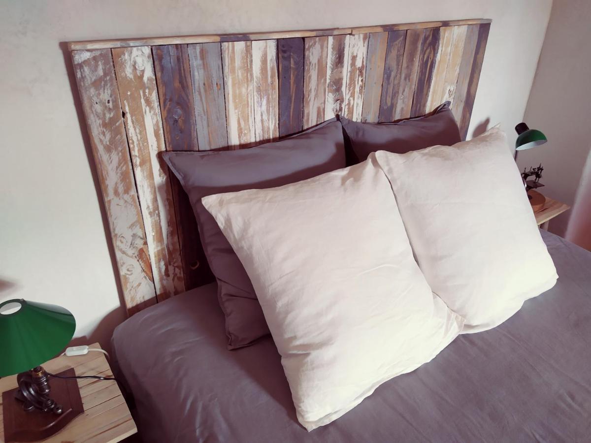 Une Chambre En Luberon Puyvert Exterior photo
